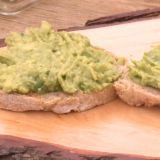 Cel mai simplu guacamole (video)