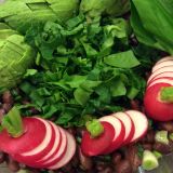 Salată de leurdă cu fasole roșie