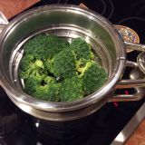Supă cremă de brocoli